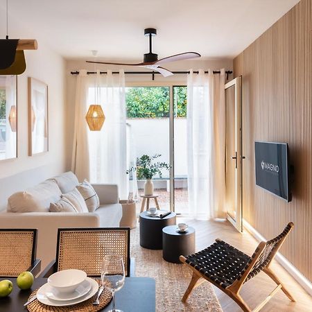 Magno Apartments Robles With Jacuzzi And Private Parking Sevilla Eksteriør billede